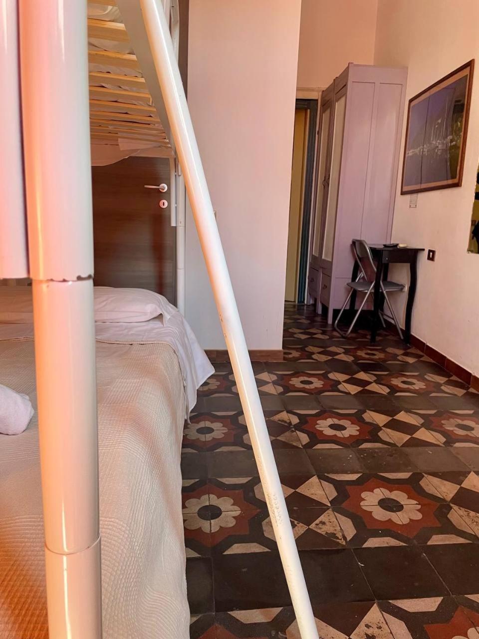Onlyrooms III - Recommended For Under 30S Cagliari Pokój zdjęcie